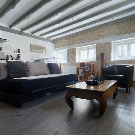 Wood Stone And Wine Apartment Beaune  Exterior foto